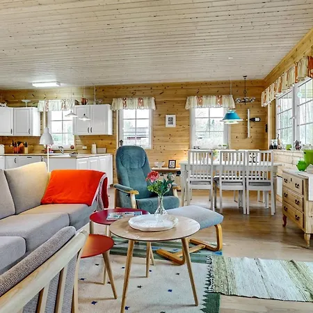 Goti - 1km To The Fjord By Interhome Storvorde